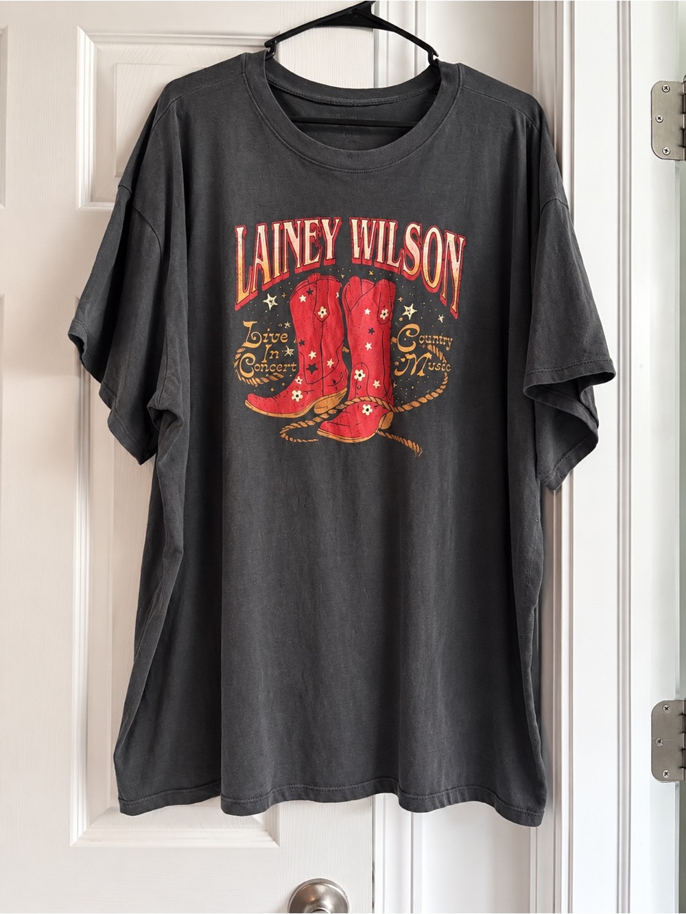torrid Black Tee with Lainey Wilson Graphic